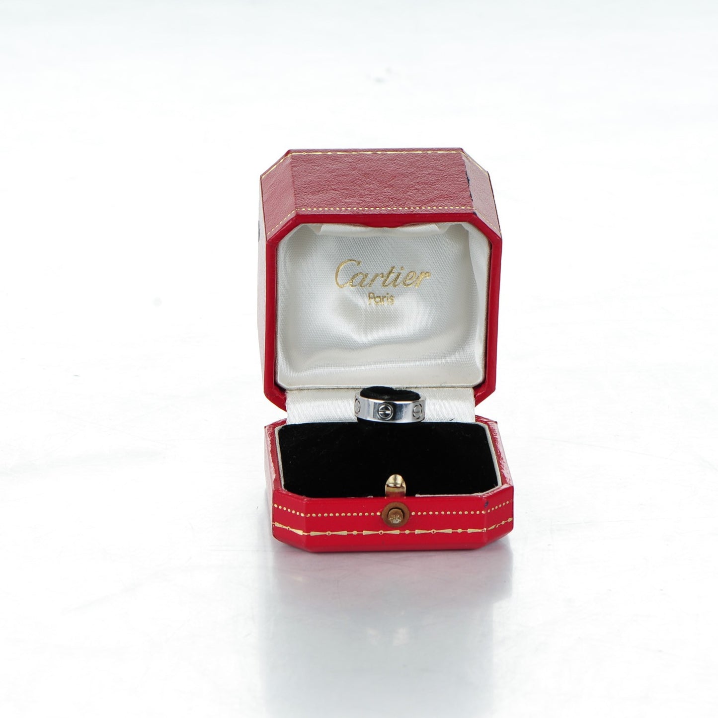 18K White Gold 5.5mm LOVE Ring 47 4