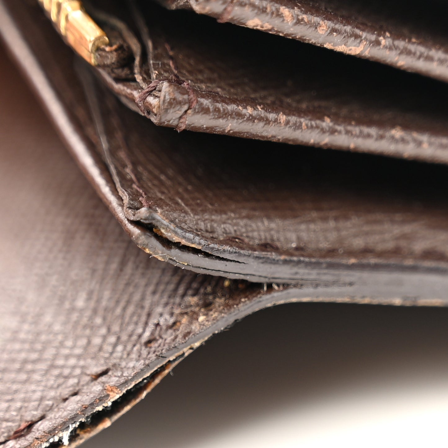 Damier Ebene Sarah Wallet