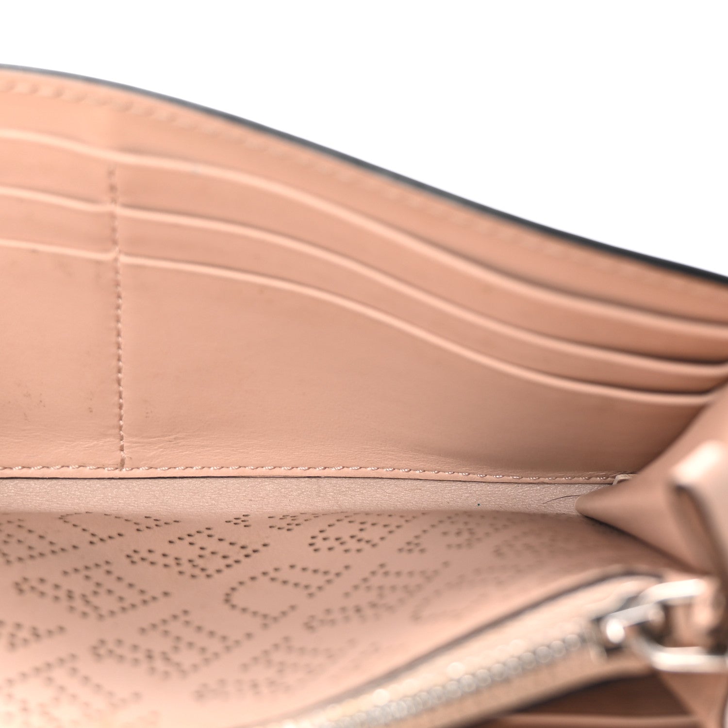 Burberry Calfskin Perforated Halton Wallet Pale Fawn Pink 5 of 7