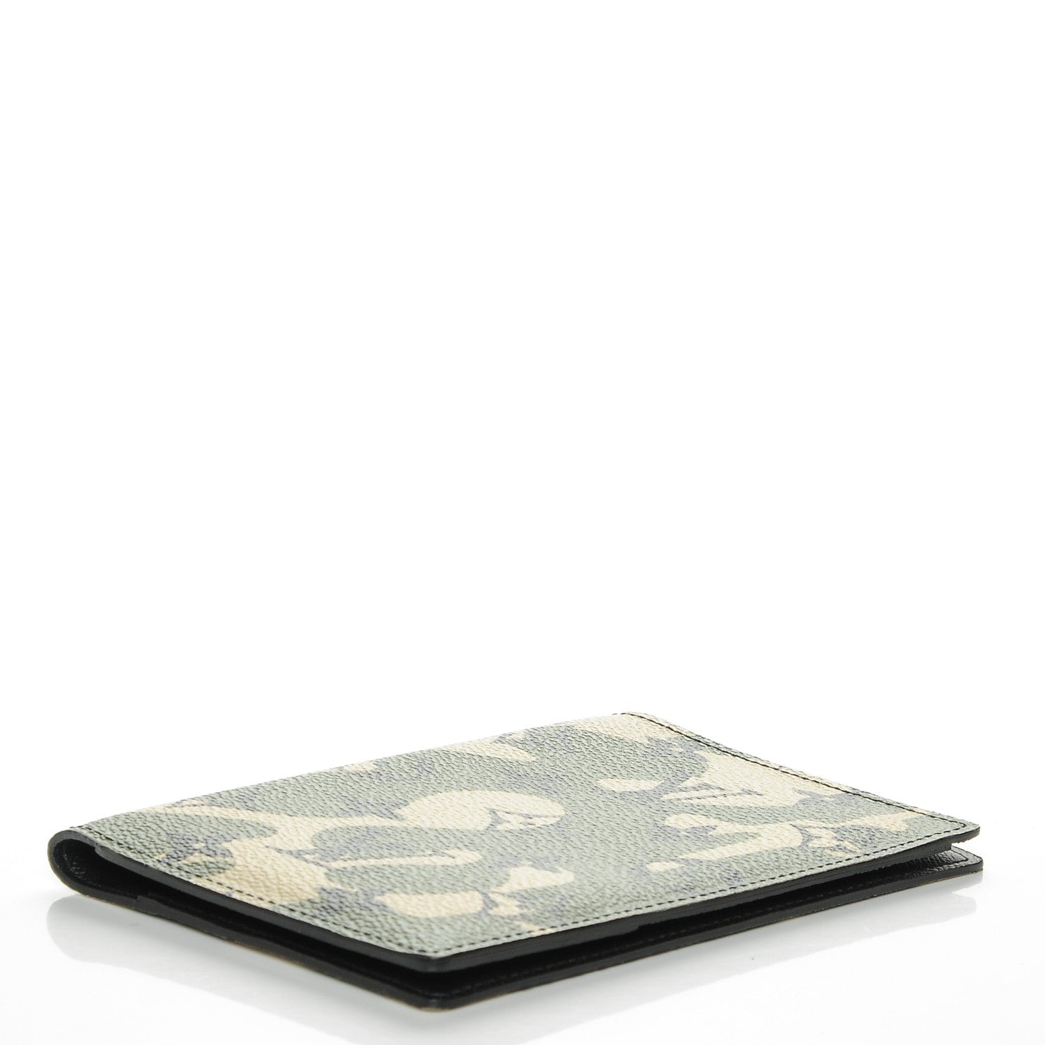 Louis Vuitton Monogramouflage Passport Cover 4 of 6