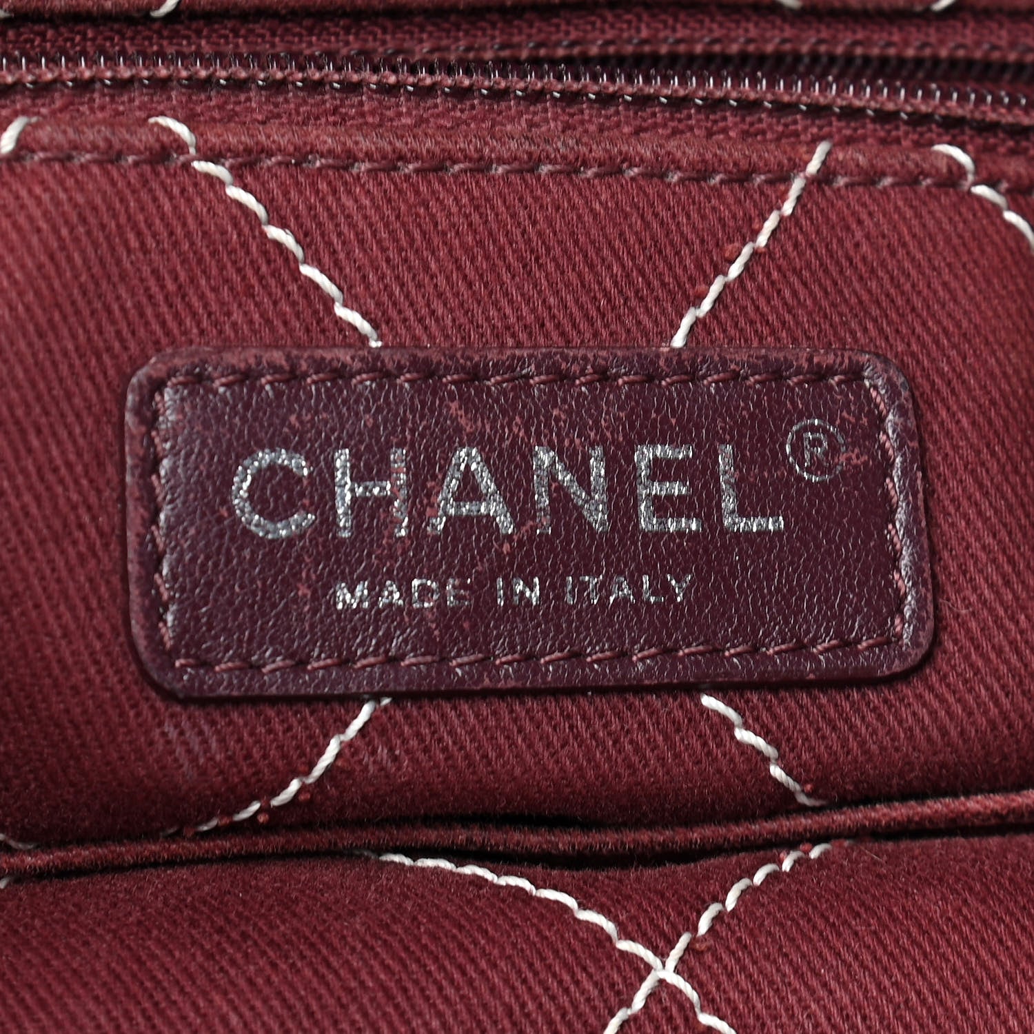 Chanel Grained Calfskin Quilted Small Daily Tote Dark White Black 8 of 8