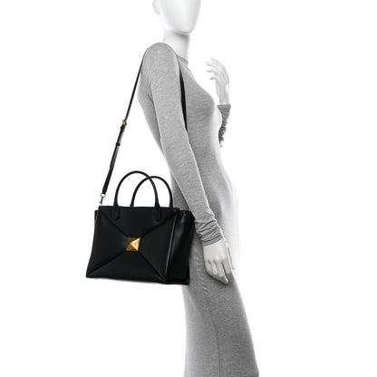 Valentino Garavani Nappa Medium One Stud Handbag Black 2 of 16
