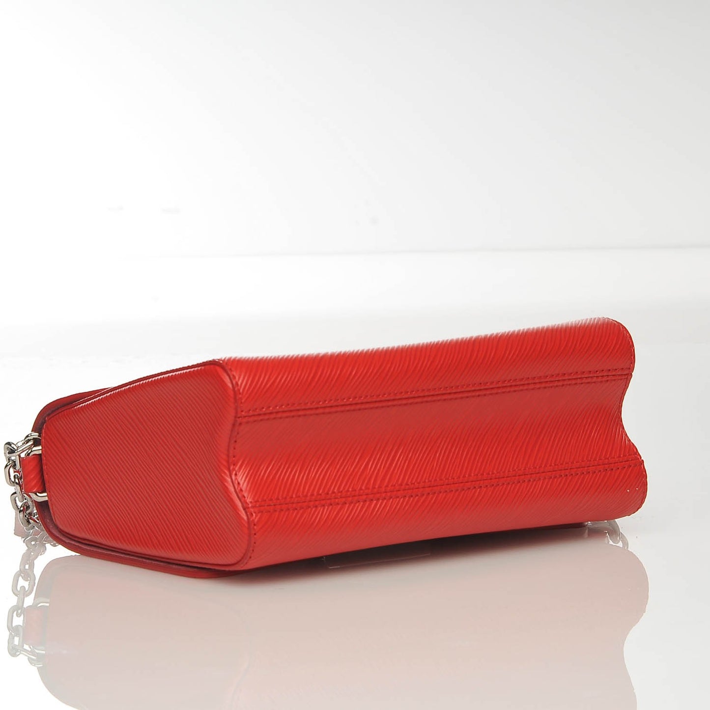 Epi Twist Shoulder Bag MM Coquelicot