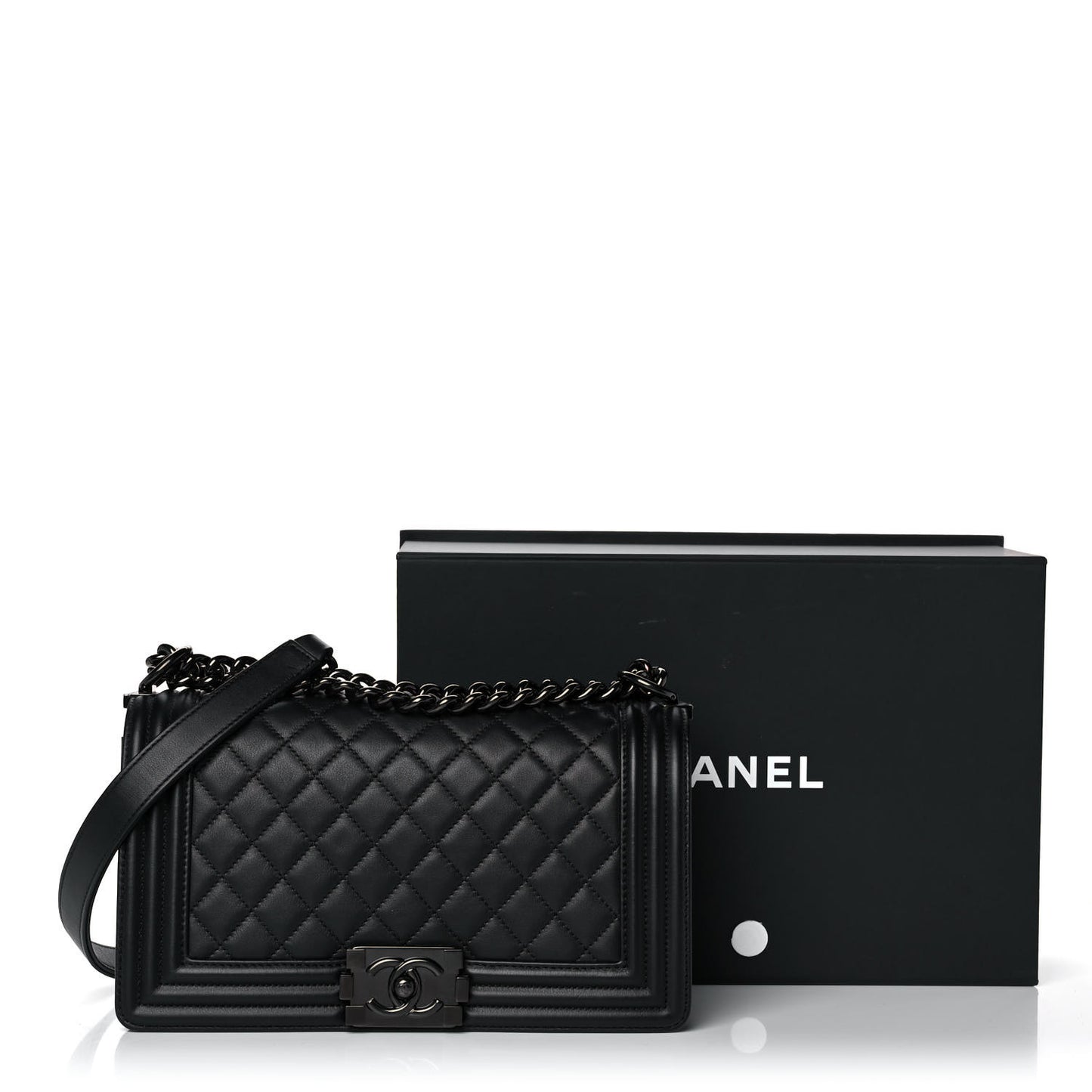 Calfskin Quilted Medium Boy Flap So Black