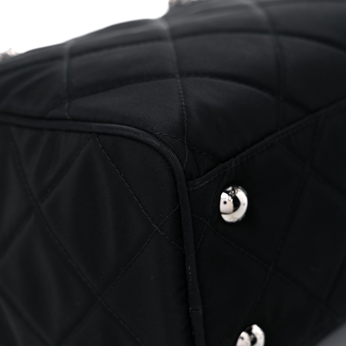 Nylon Tessuto Impuntu Quilted Shoulder Bag Black