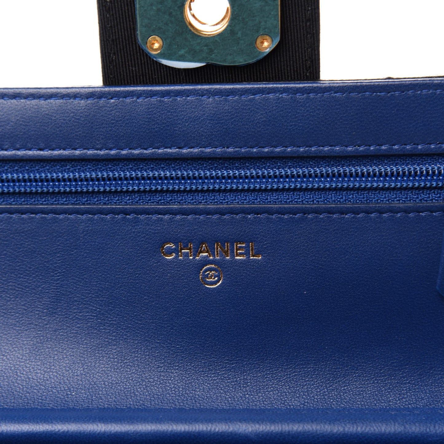 Lambskin Quilted Elegant CC Wallet On Chain WOC Blue Black