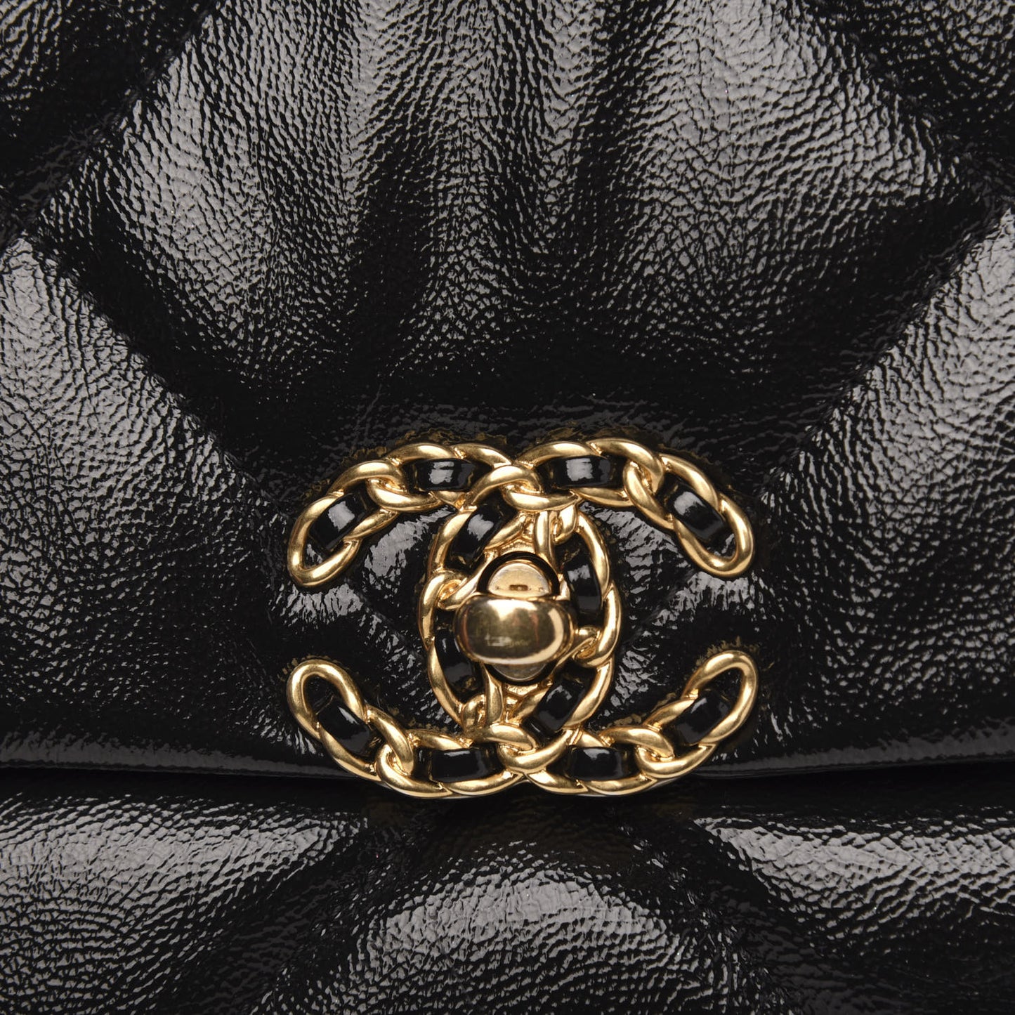 Shiny Crumpled Calfskin Quilted Medium 19 Flap Black