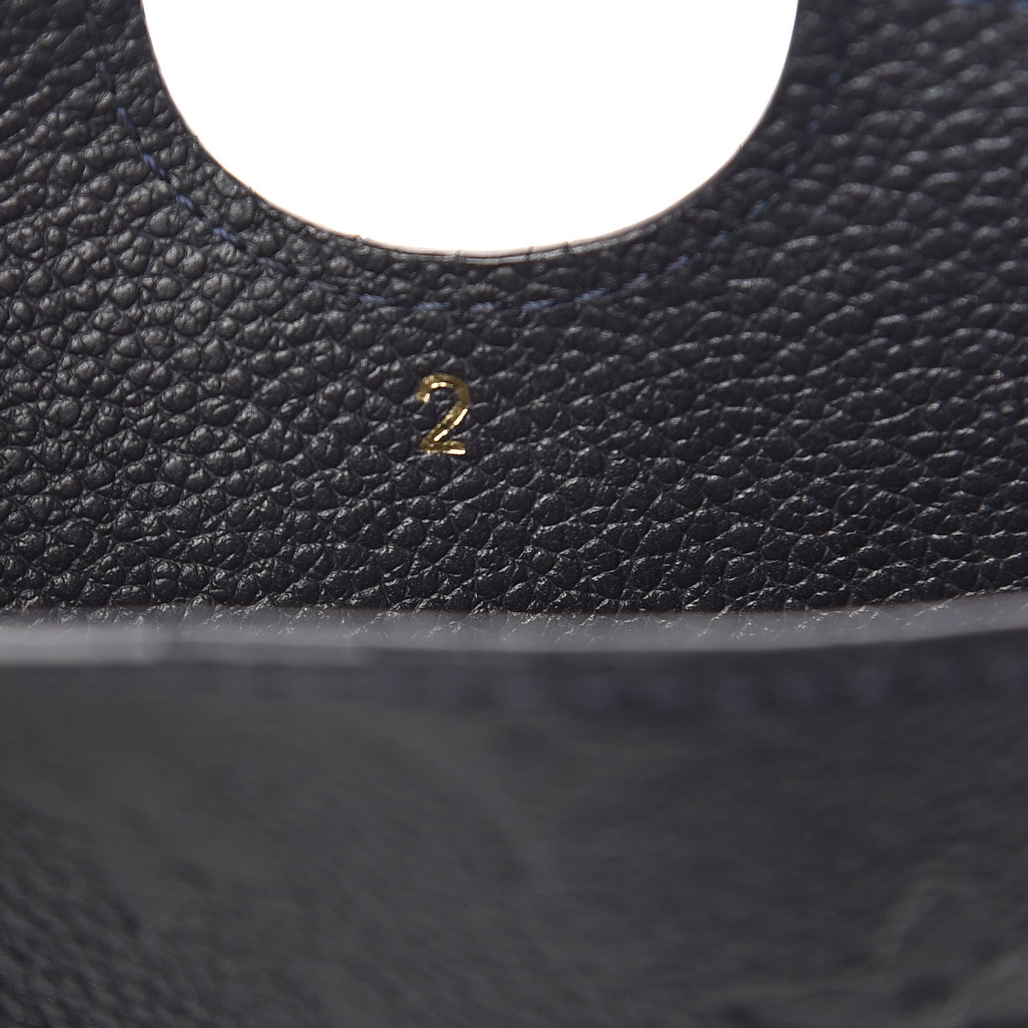 Louis Vuitton Empreinte iPad 2 Softcase Infini 7 of 10