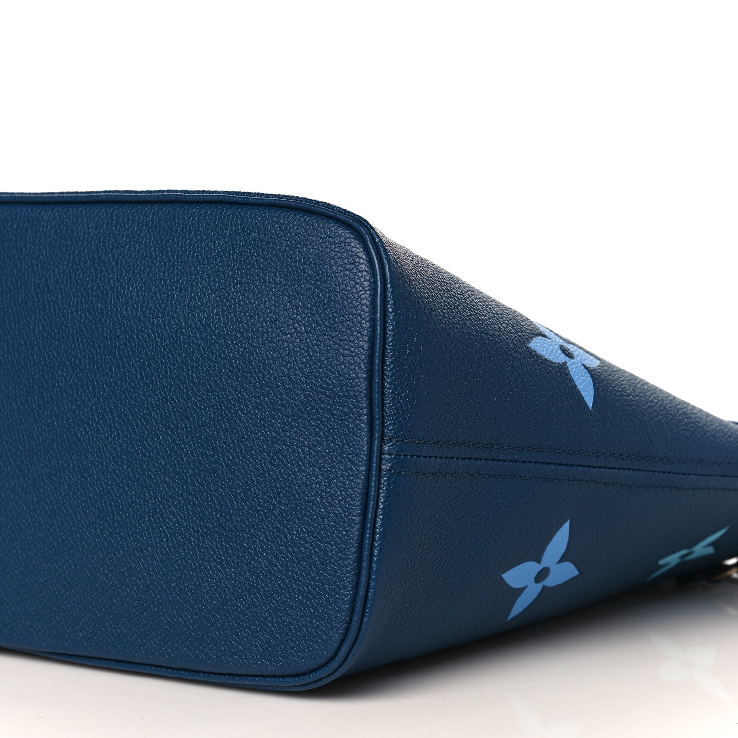 Louis Vuitton Empreinte Monogram Giant Neverfull MM Degrade Bleu