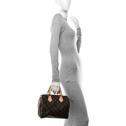 Louis Vuitton Monogram Speedy 25 2 of 11