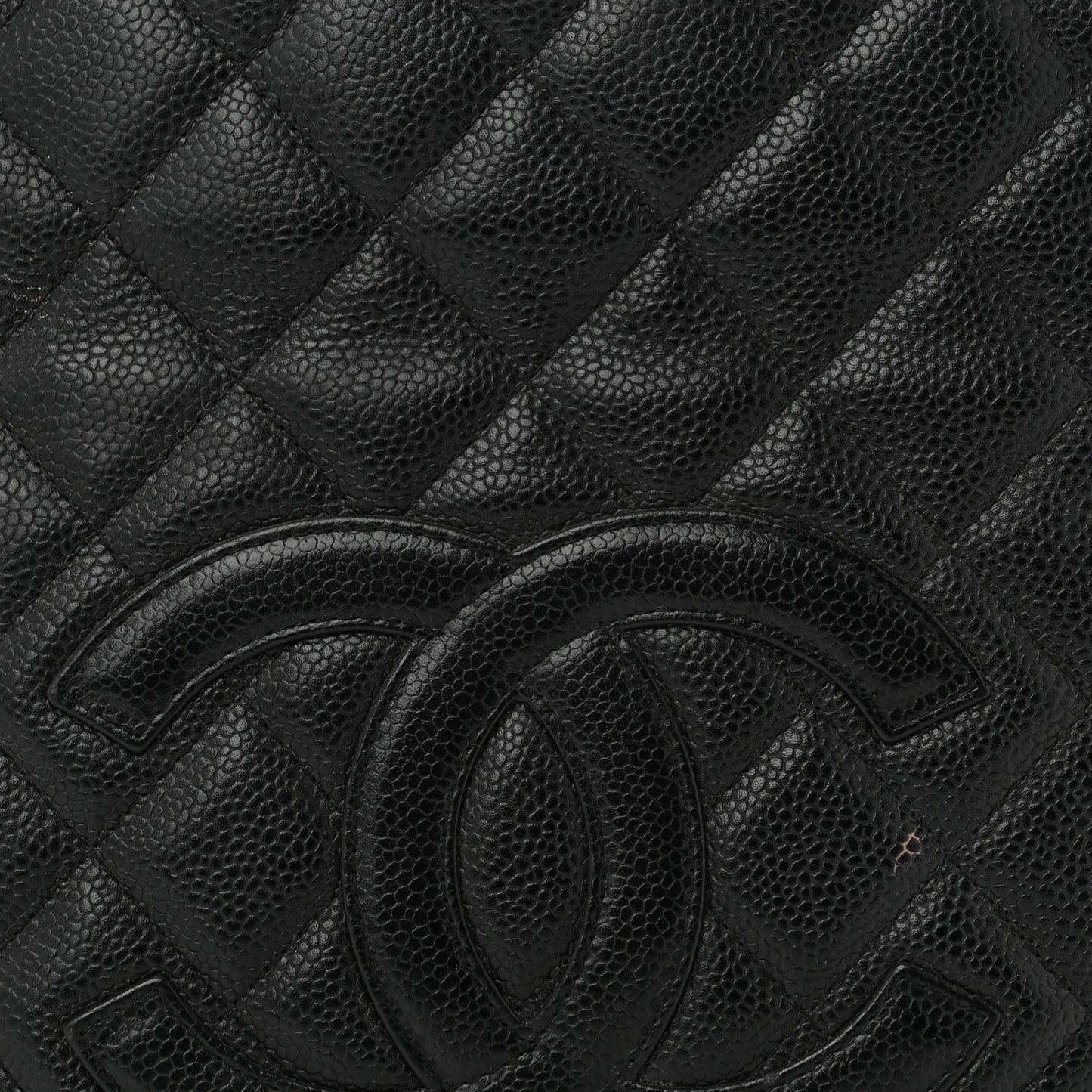 Caviar Quilted Petit Shopping Tote PST Black