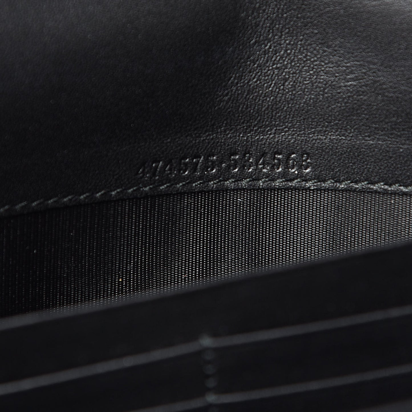 Velvet Matelasse GG Marmont Chain Wallet Black