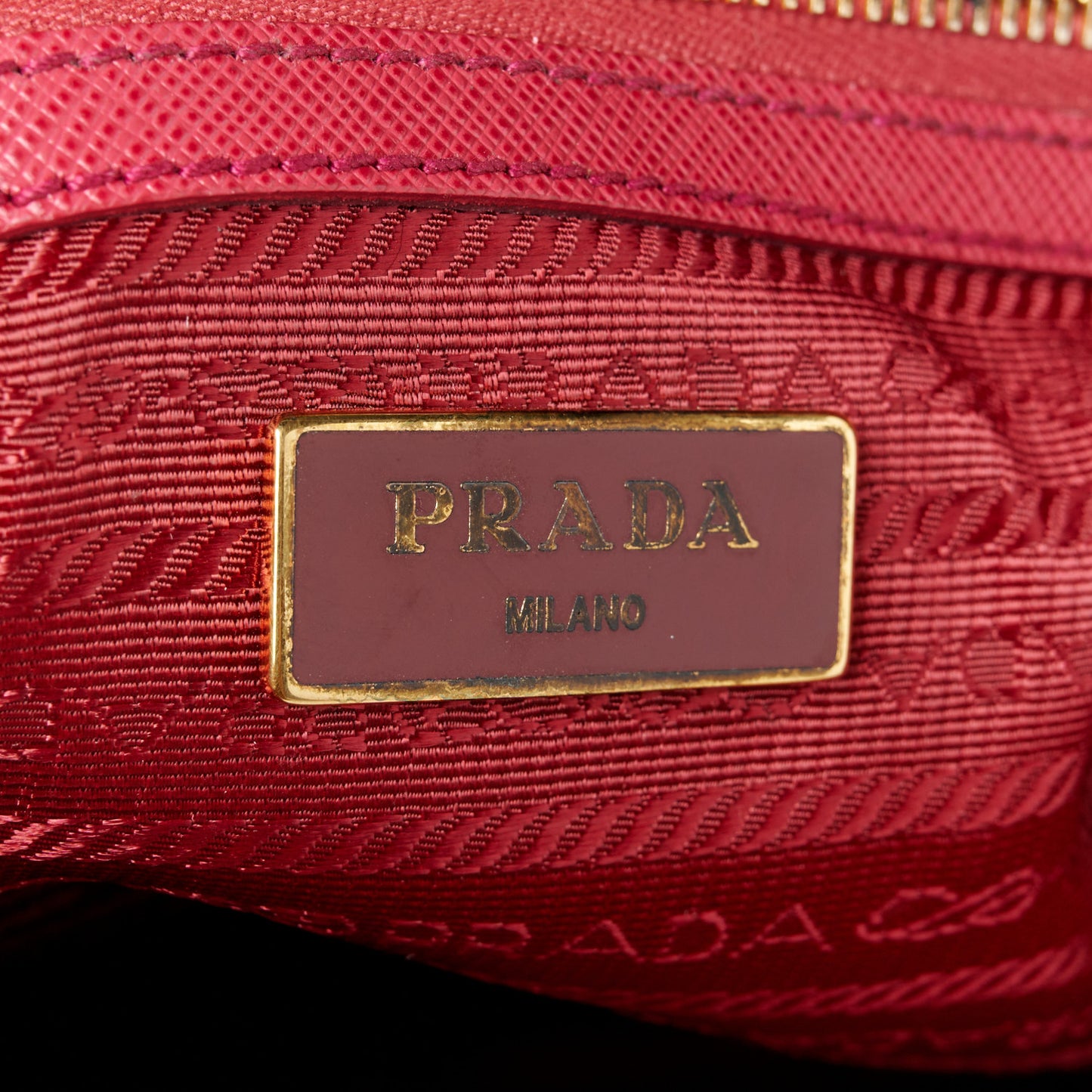 Saffiano Small Galleria Double Zip Tote Poenia