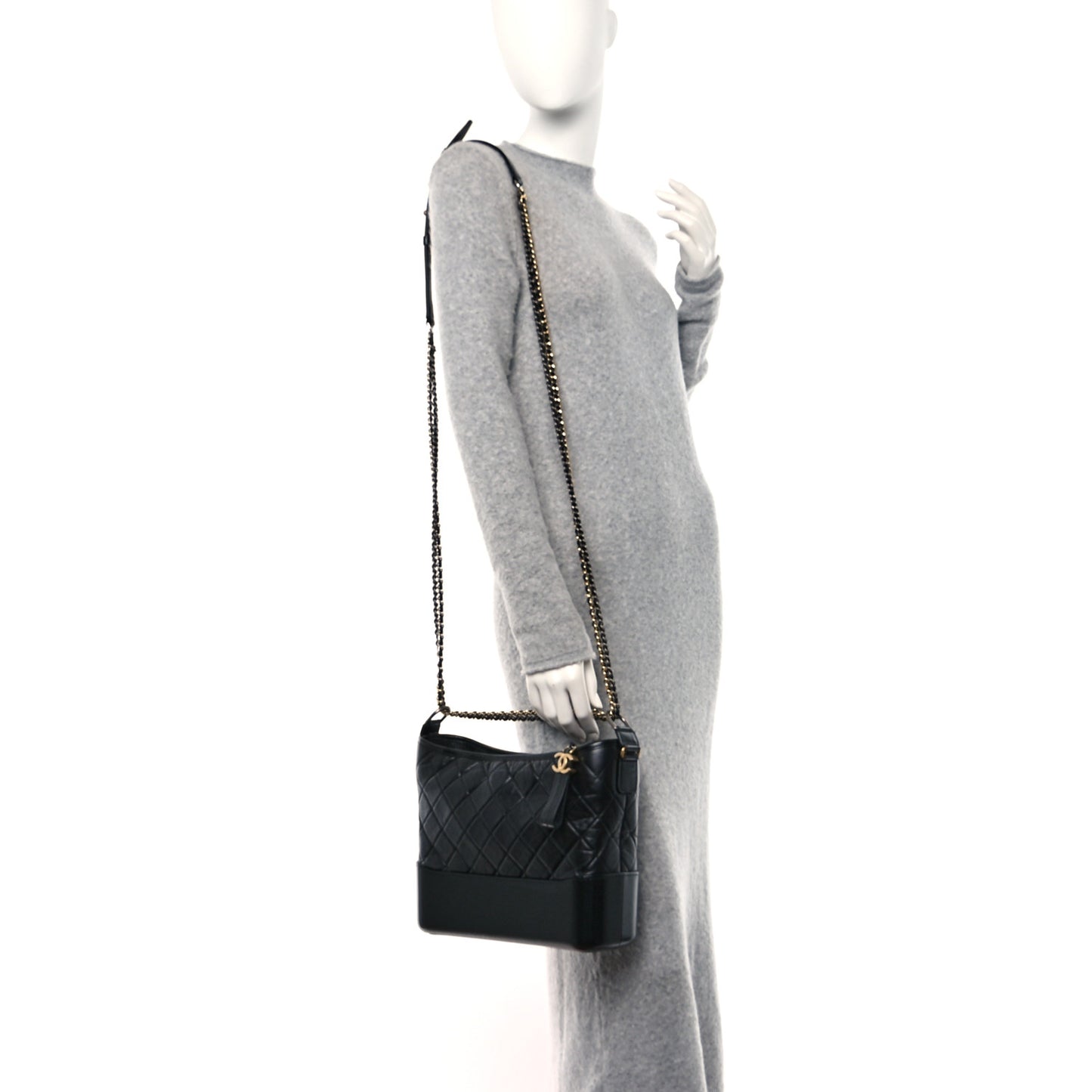 Aged Calfskin Quilted Medium Gabrielle Hobo Black