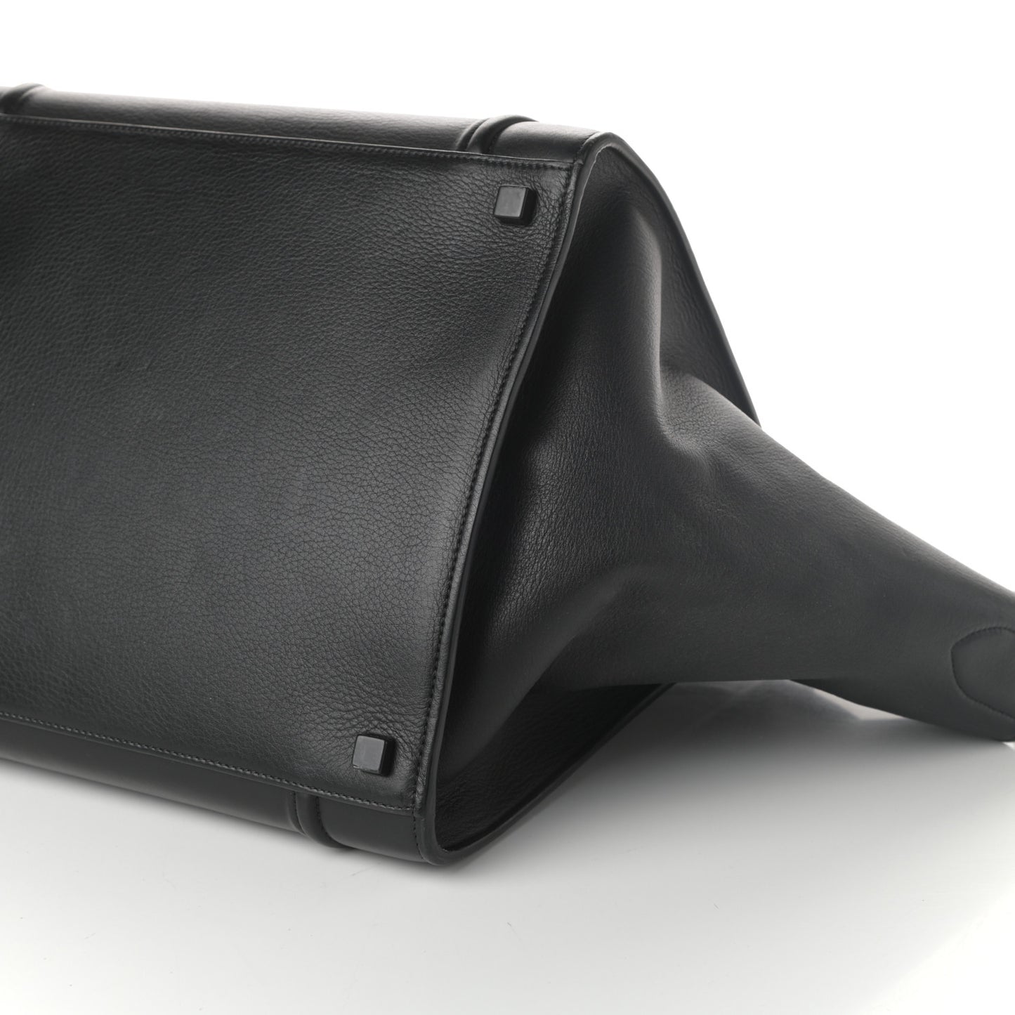Supple Calfskin Medium Phantom Luggage Black