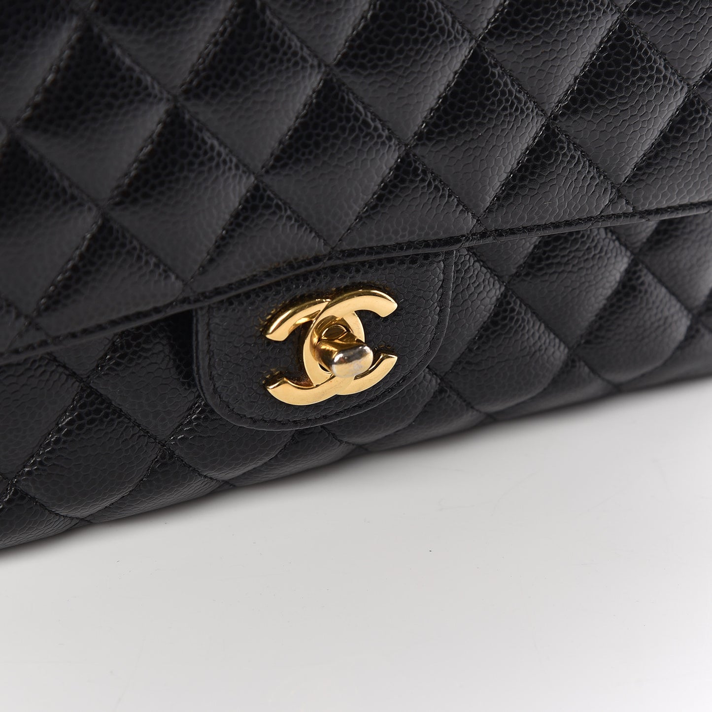 Caviar Quilted Medium Double Flap Black