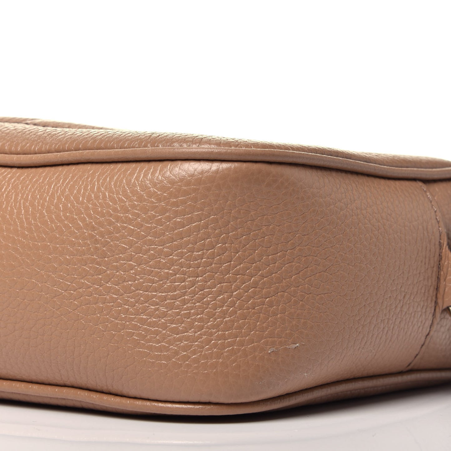 Pebbled Calfskin Small Soho Disco Bag Camelia
