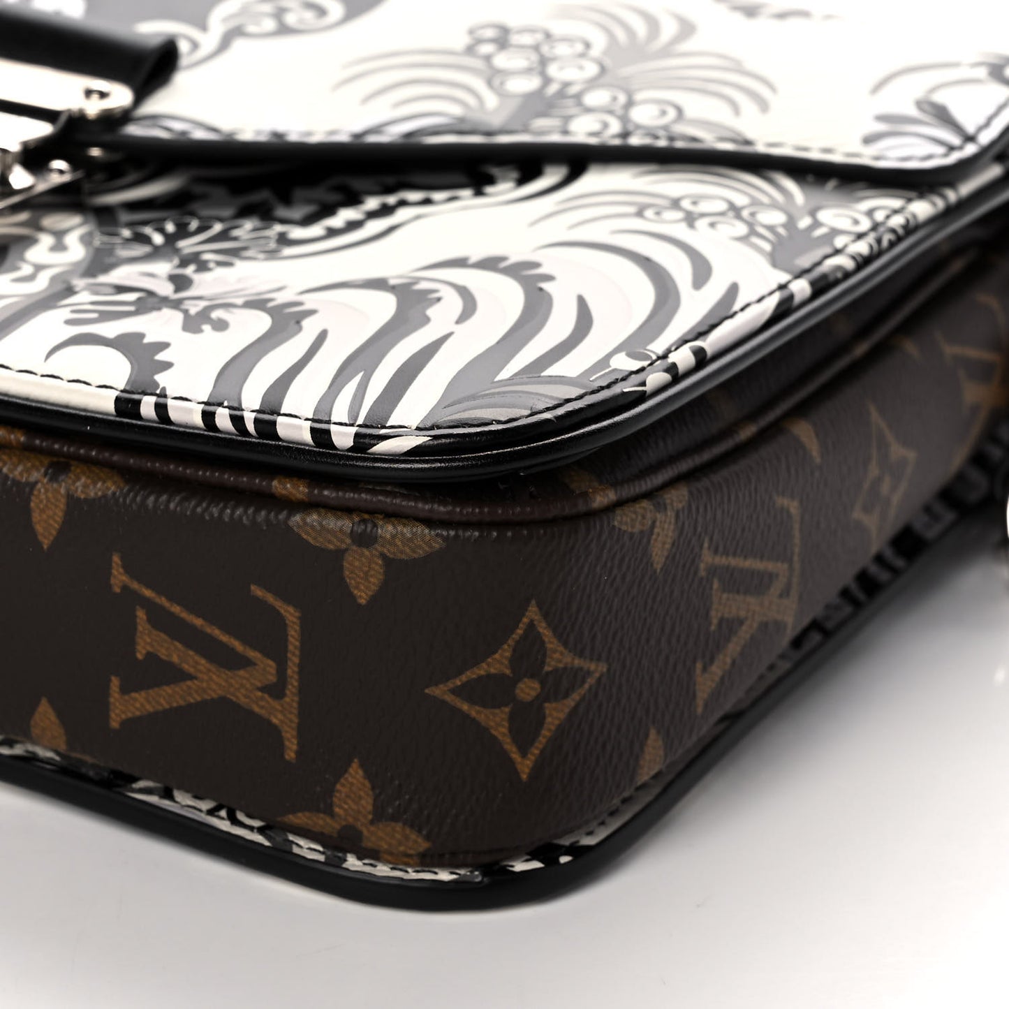 Epi Monogram Floral Pochette Metis Black White