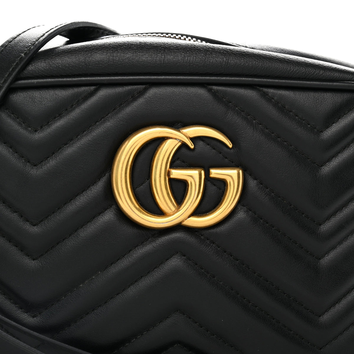 Calfskin Matelasse Small GG Marmont Chain Shoulder Bag Black