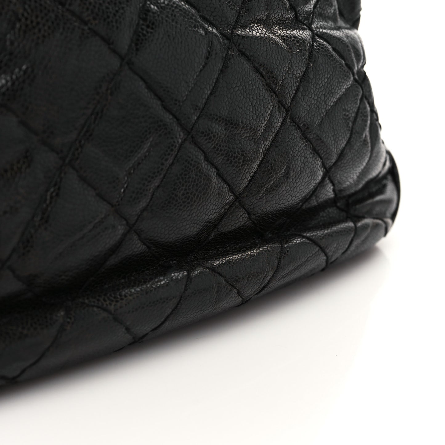 Crumpled Grained Calfskin Medium Coco Pleats Messenger Flap Black