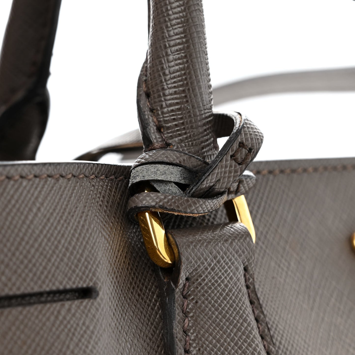 Saffiano Medium Galleria Double Zip Tote Argilla