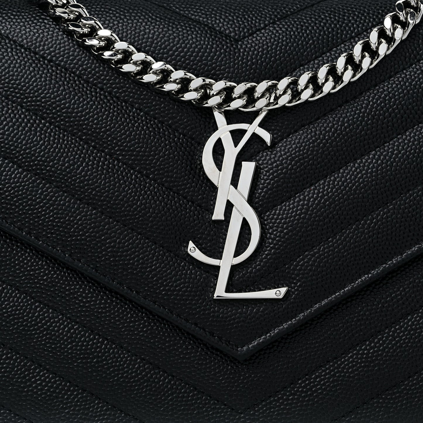 Grain De Poudre Matelasse Chevron Monogram Chain Wallet Black