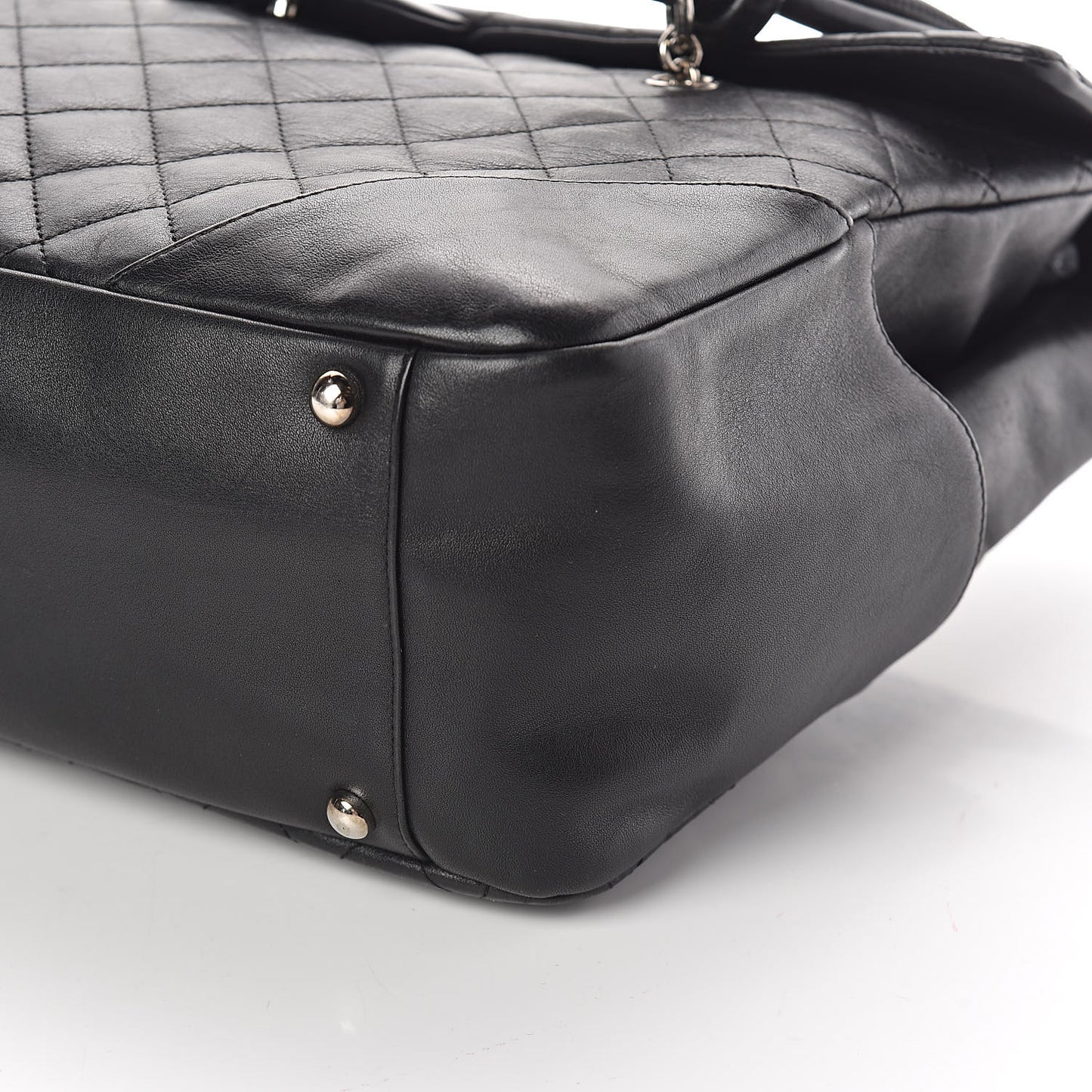 Calfskin Quilted Large Cambon Flap Black White