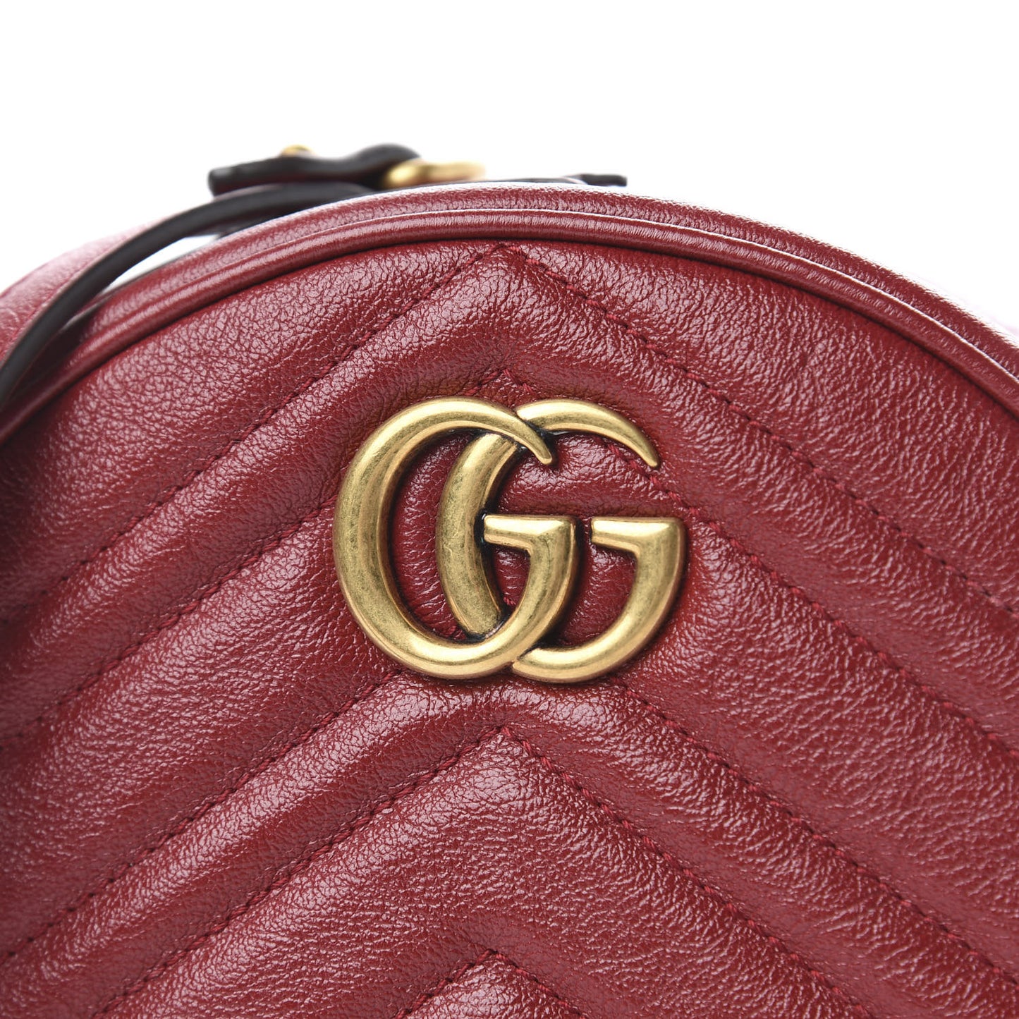 Glazed Calfskin Matelasse Heart Mini GG Marmont Round Shoulder Bag Romantic Cerise