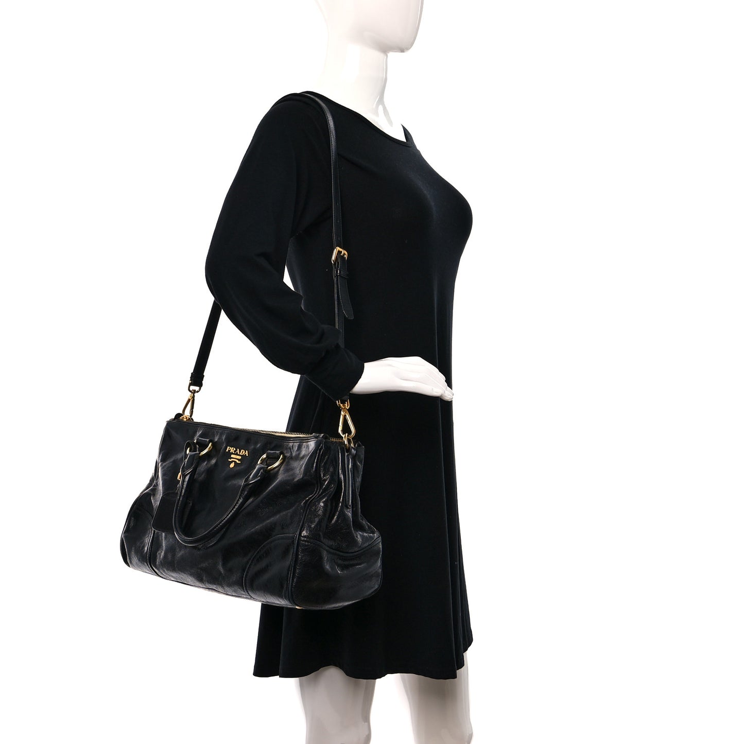 Vitello Shine Shopping Satchel Black
