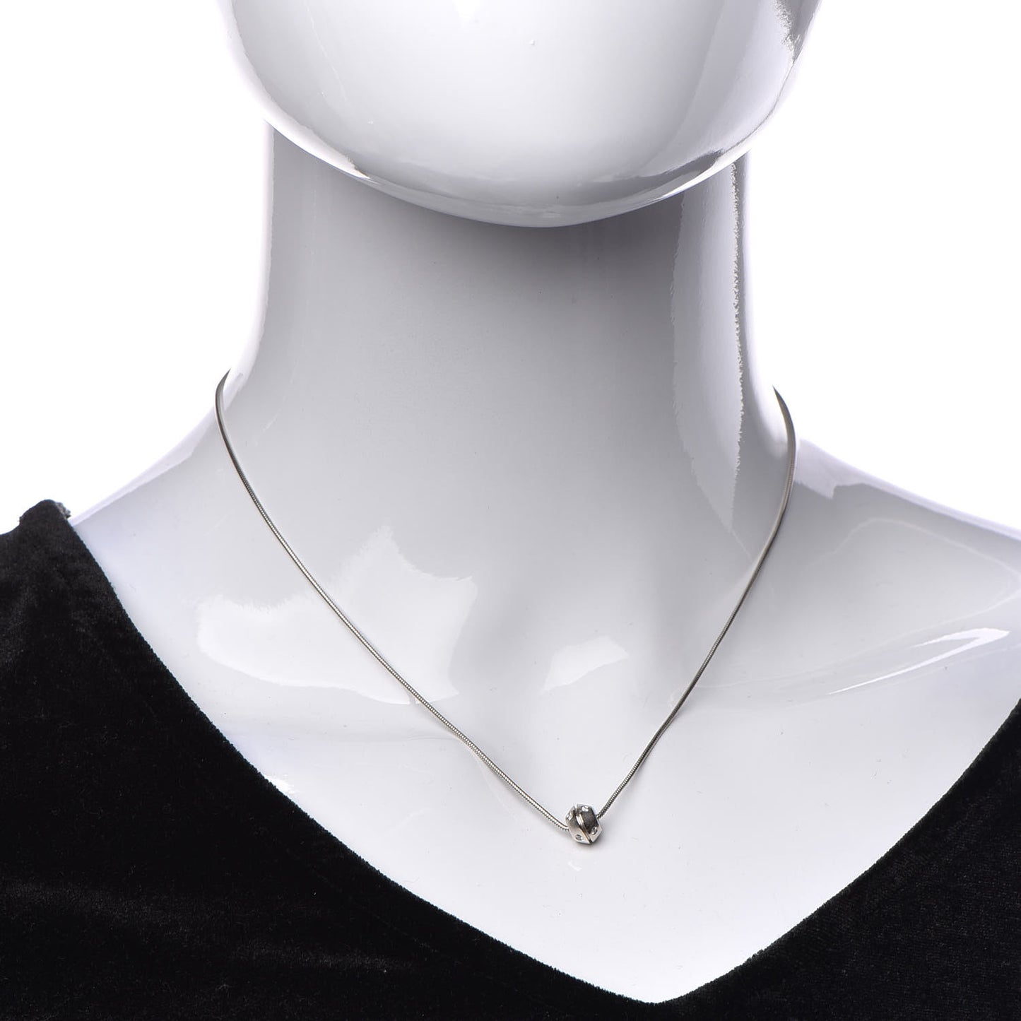 18K White Gold Diamond Streamerica Barrel Necklace