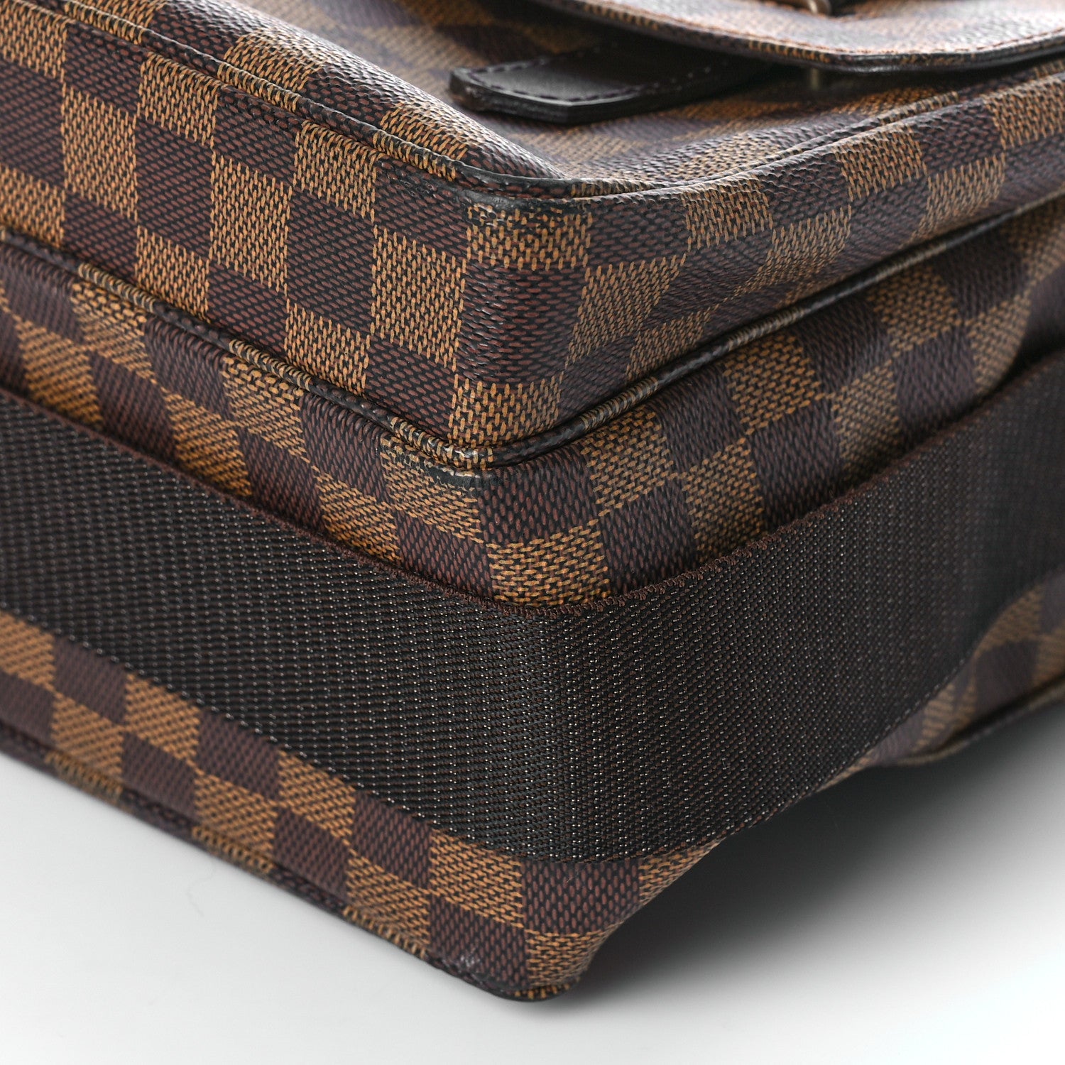 Louis Vuitton Damier Ebene Broadway Messenger Bag 8 of 14