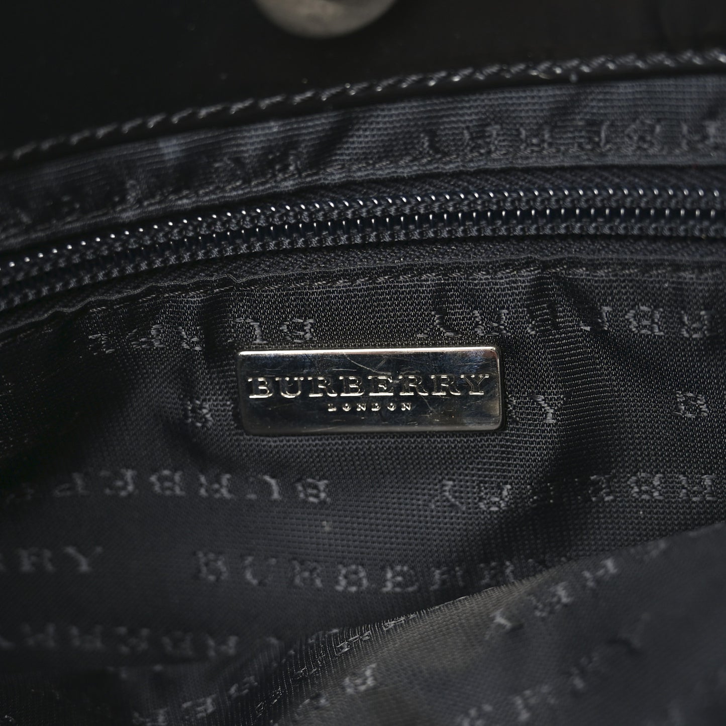 Vintage Check Shoulder Bag Black