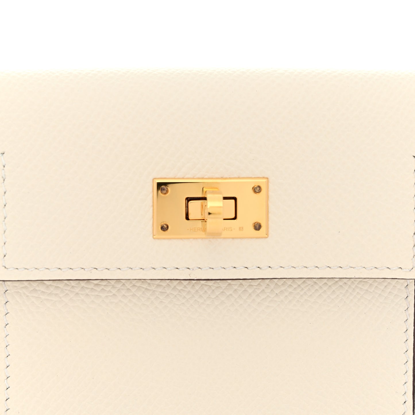 Epsom Kelly Pocket Compact Wallet Nata