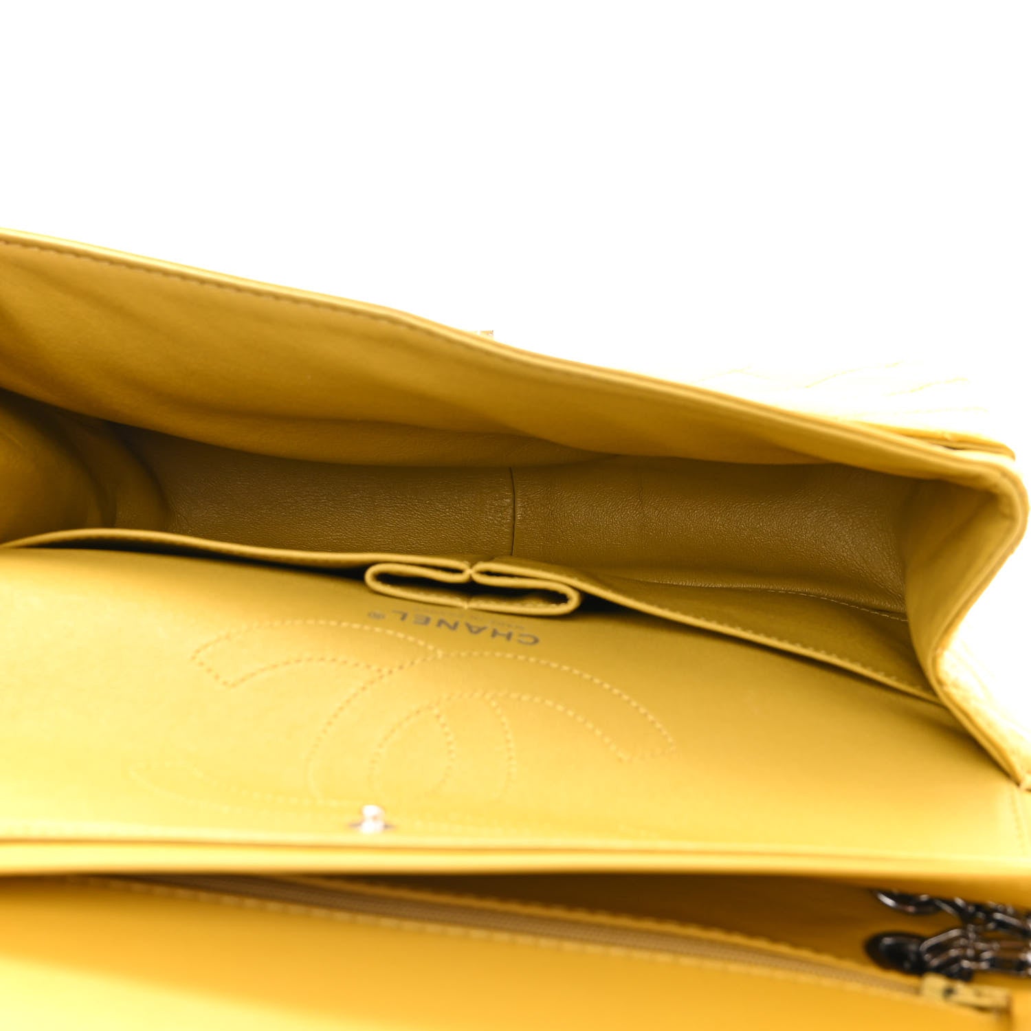 Chanel Patent Caviar Quilted 2.55 Reissue 226 Flap Yellow 5 of 14