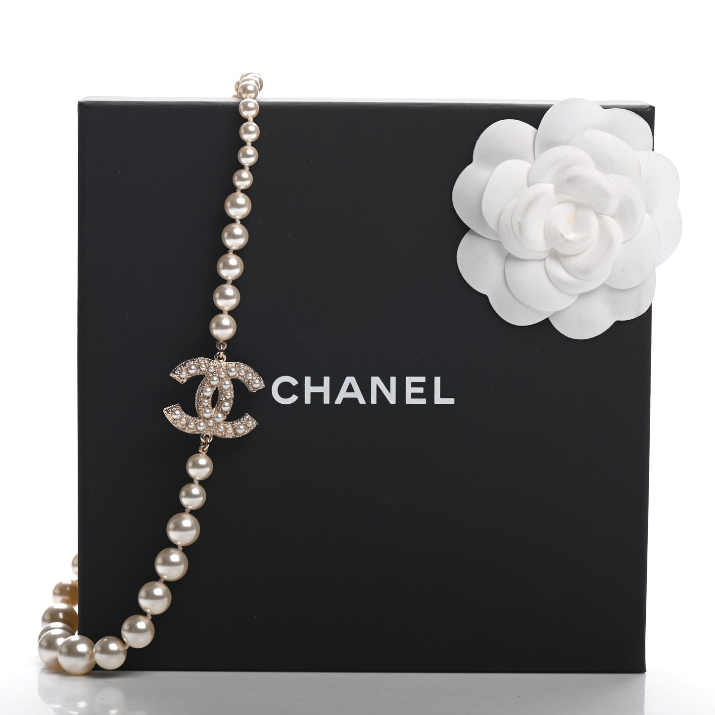Pearl CC 100th Anniversary Necklace Light Gold
