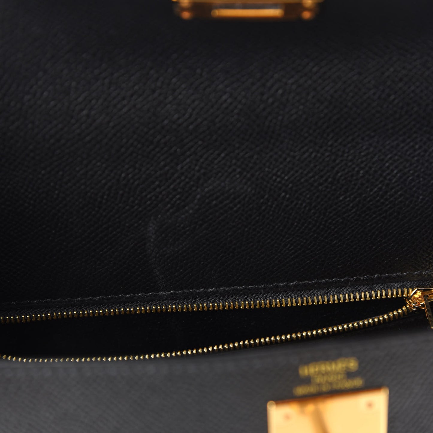 Epsom Kelly Sellier 28 Black