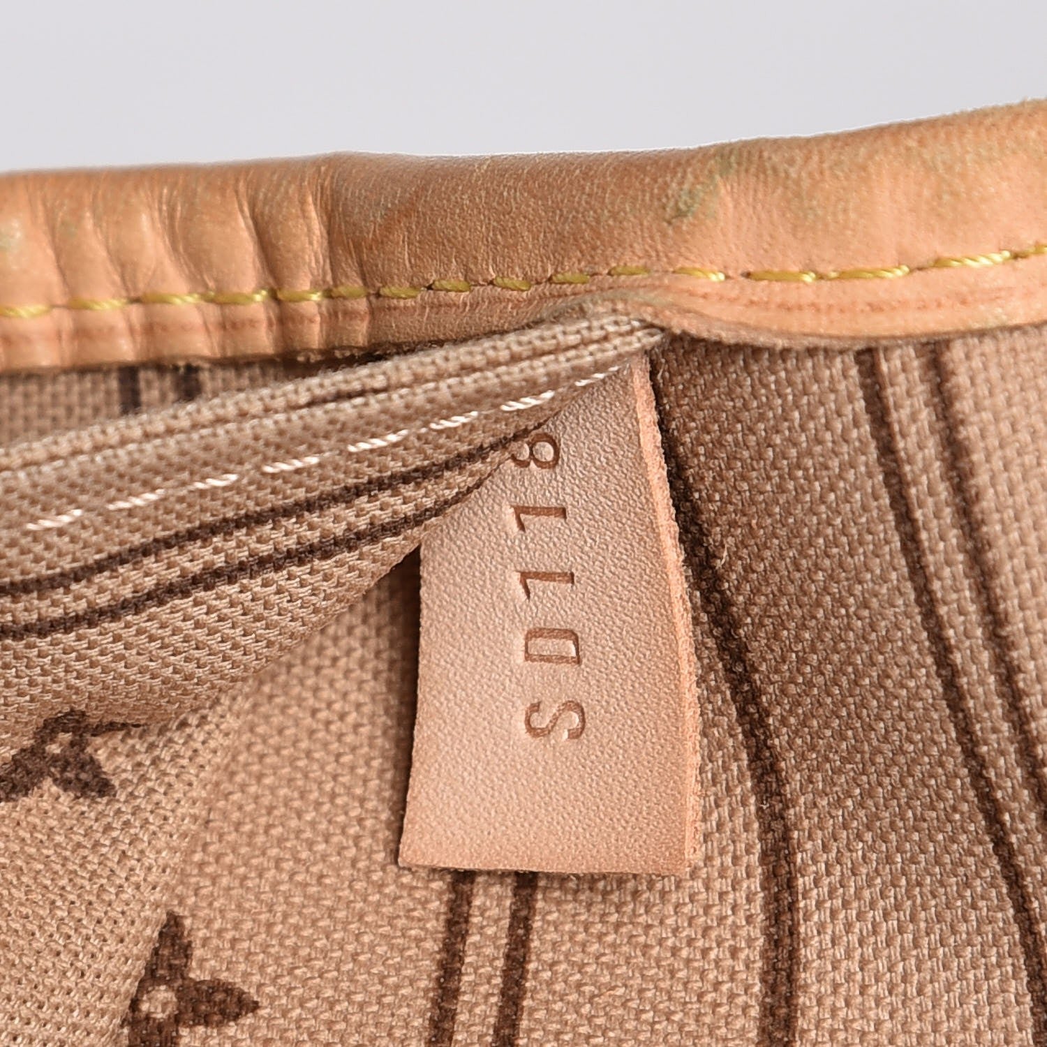 Louis Vuitton Monogram Neverfull MM 8 of 8