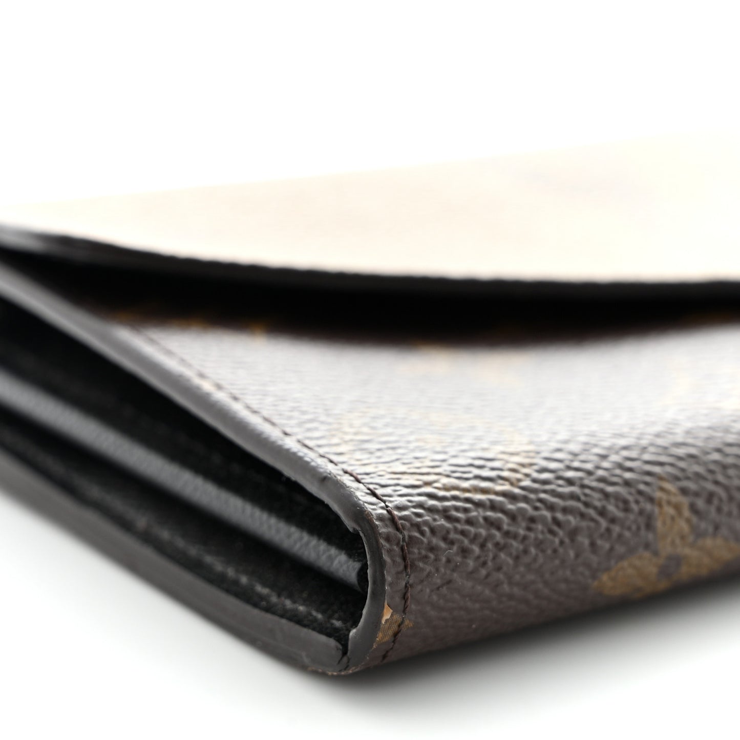 Reverse Monogram Giant Sarah Wallet