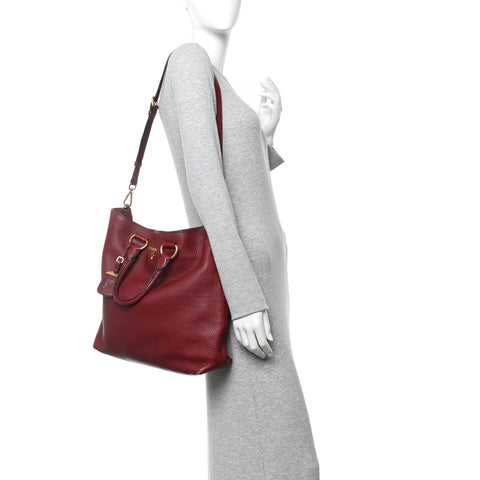 Vitello Daino Shopping Tote Amaranto
