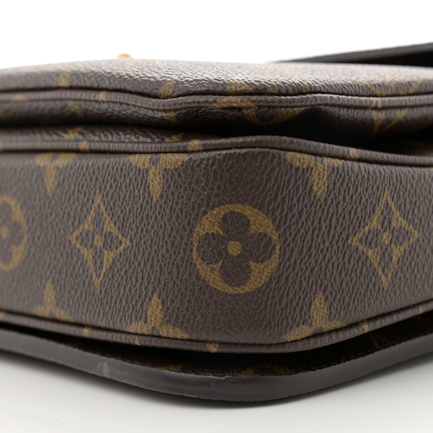 Louis Vuitton Monogram Pochette Metis 10 of 14