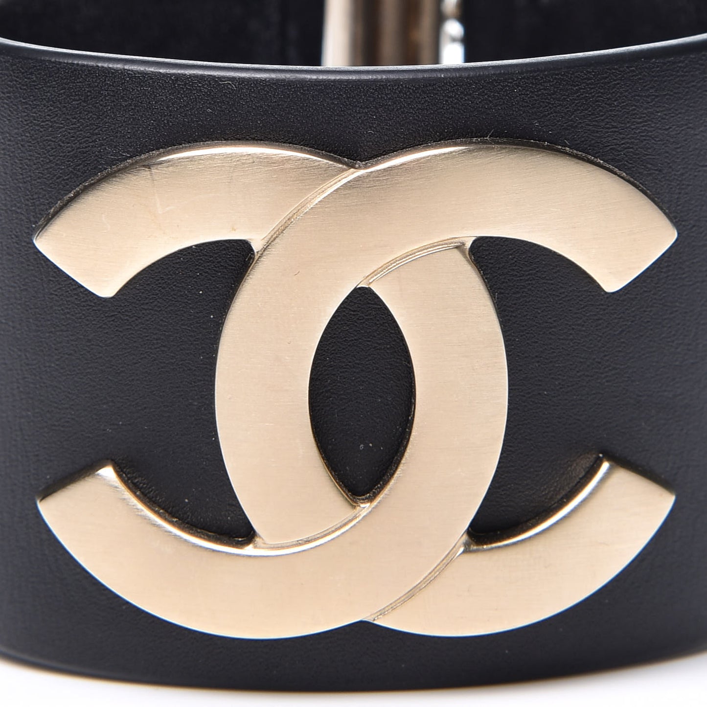 Calfskin CC Wide Cuff S Black Gold