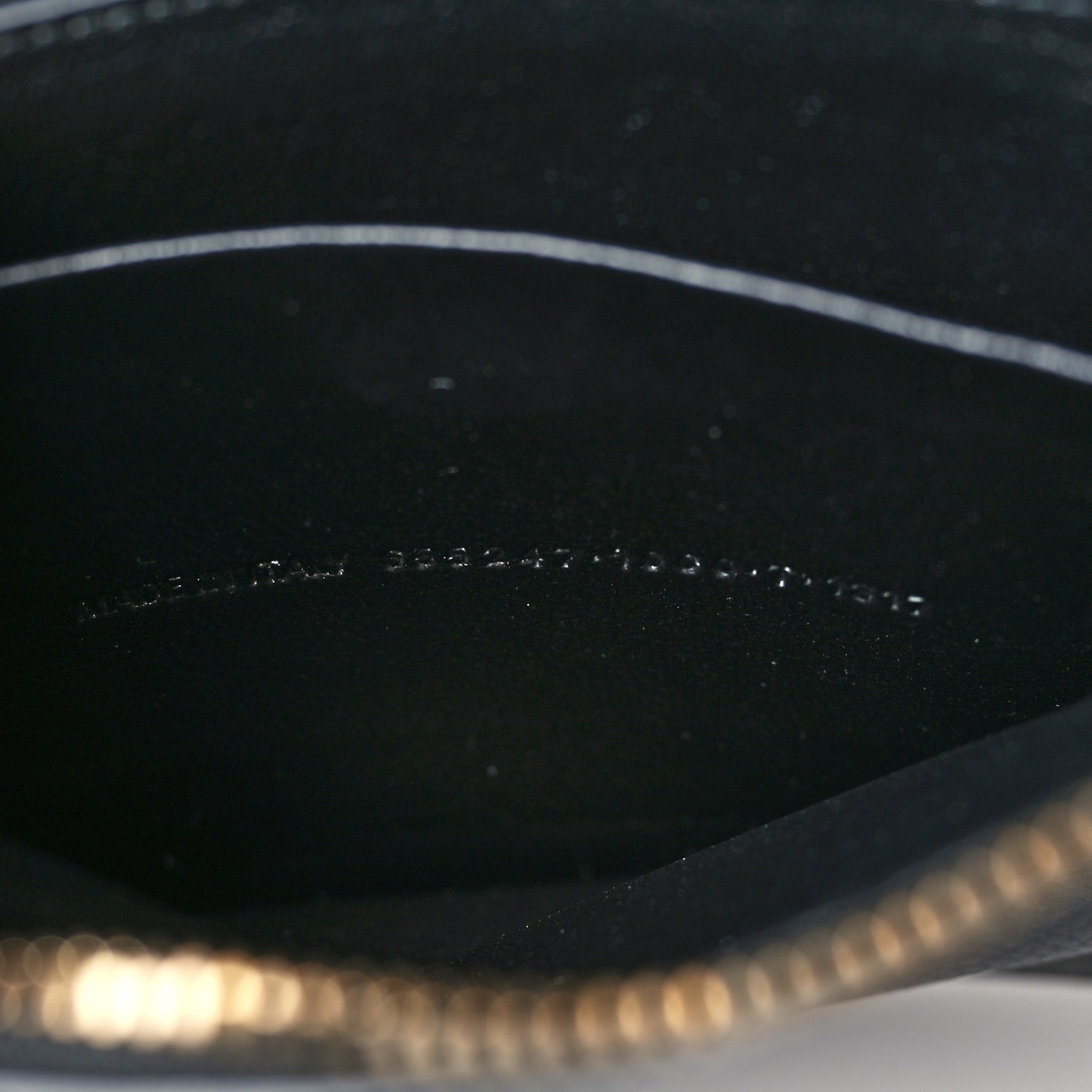 Grained Calfskin Neo Classic Gold Hardware Multipouch Black
