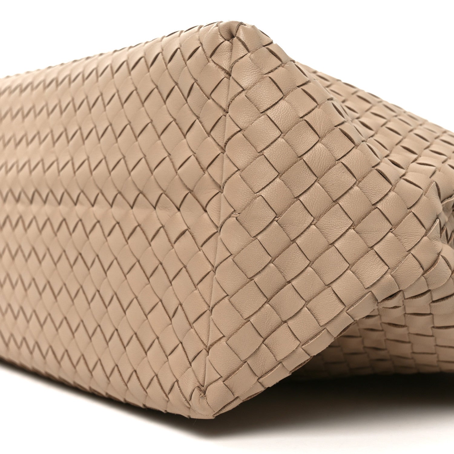 Bottega Veneta Nappa Intrecciato Medium Garda Bag Beige 11 of 11