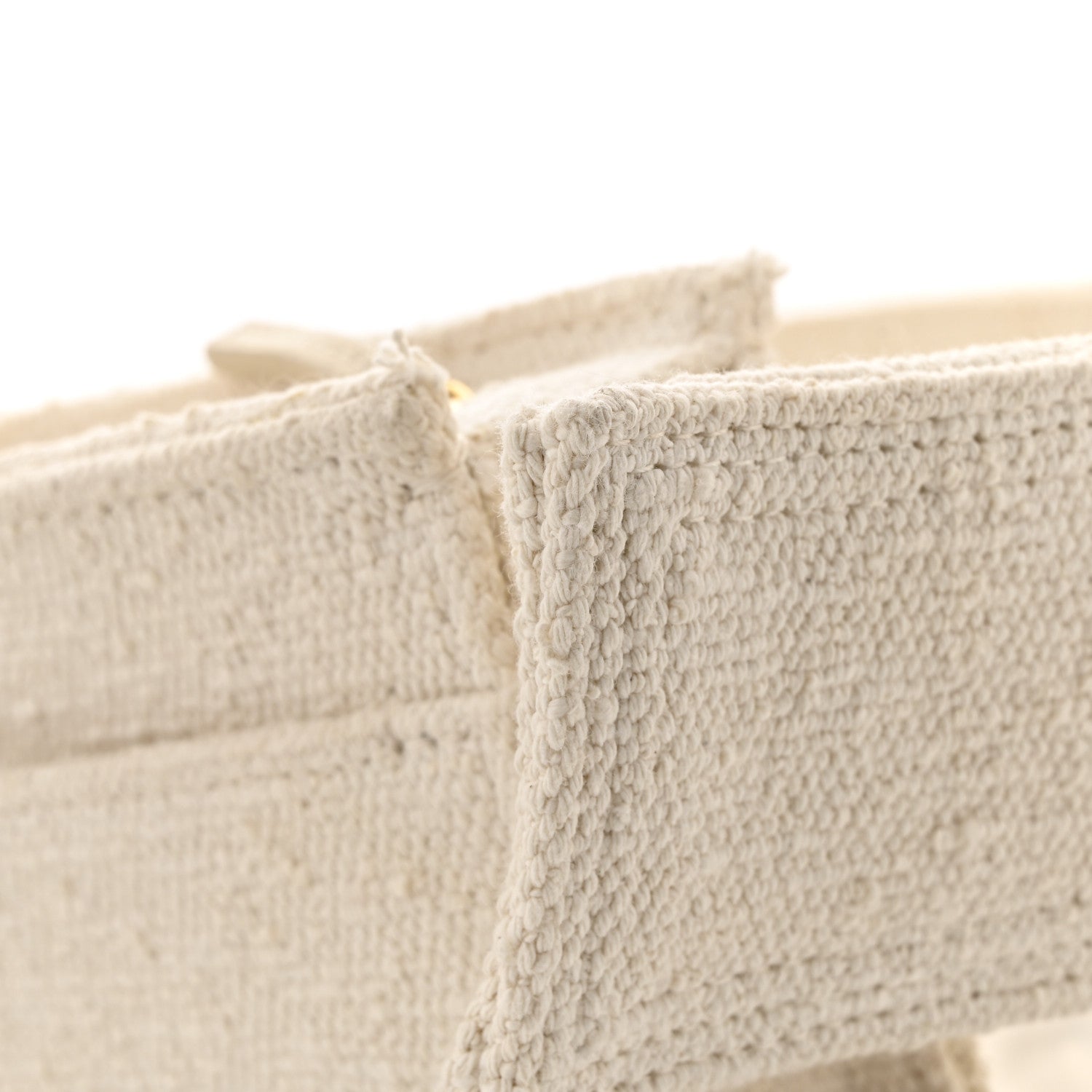 Jacquemus Boucle Le Sac Ciuciu Off White 11 of 14