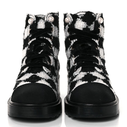 Chanel Tweed Grosgrain Pearl Combat Short Boots 38.5 White Black 2 of 7
