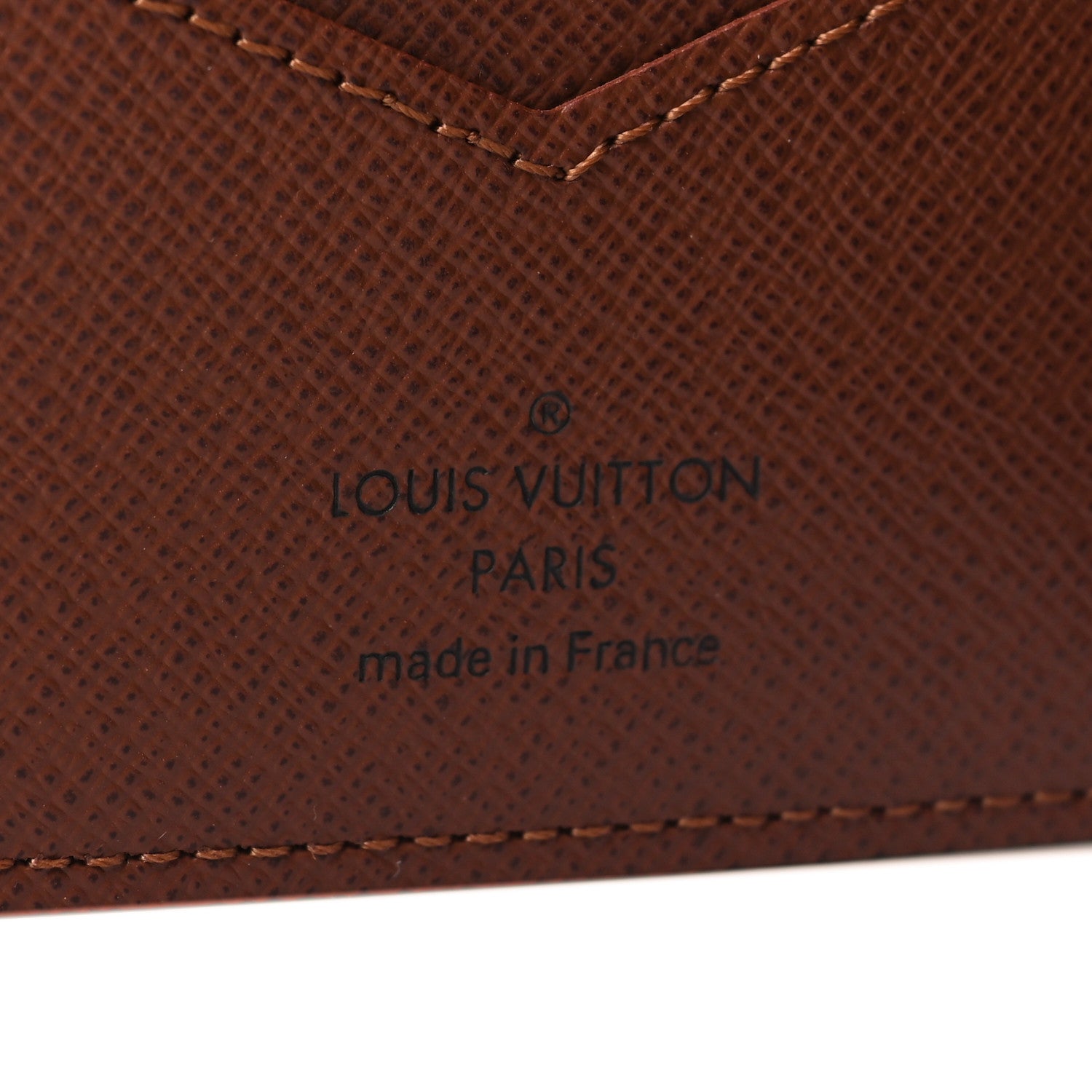 Louis Vuitton Monogram Passport Cover 6 of 6