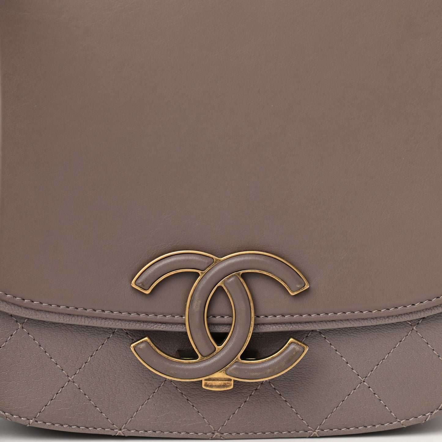 Shiny Calfskin Goatskin Quilted Small Coco Curve Messenger Flap Grey