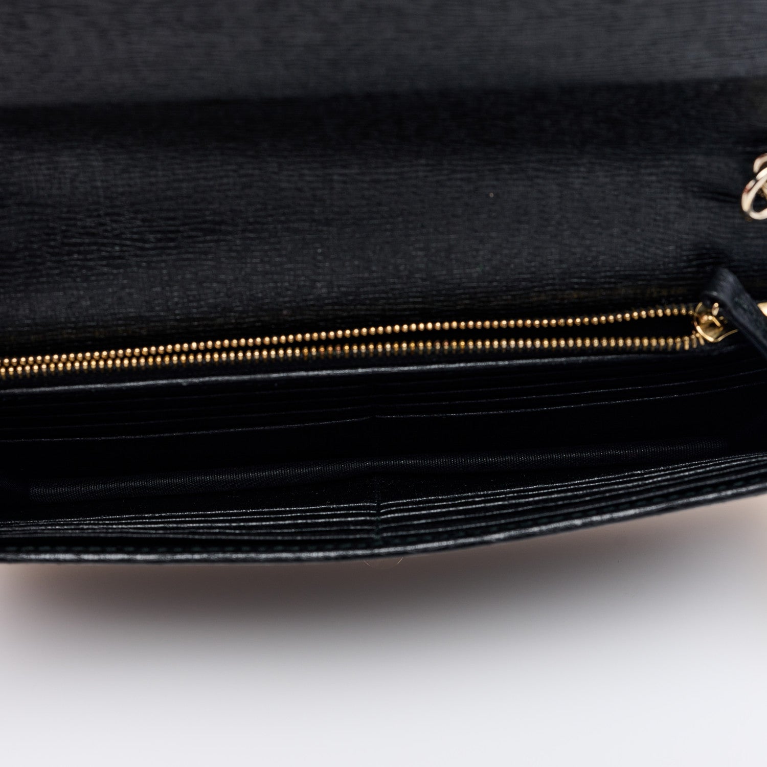 Gucci Textured Calfskin Medium Betty Chain Wallet Black 5 of 8