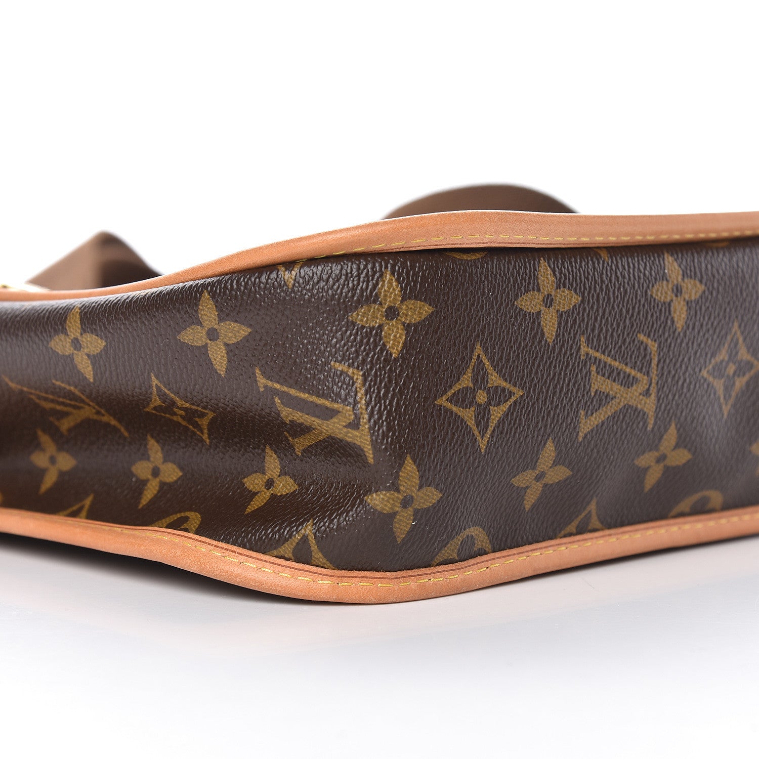 Louis Vuitton Monogram Bosphore PM Messenger 9 of 11
