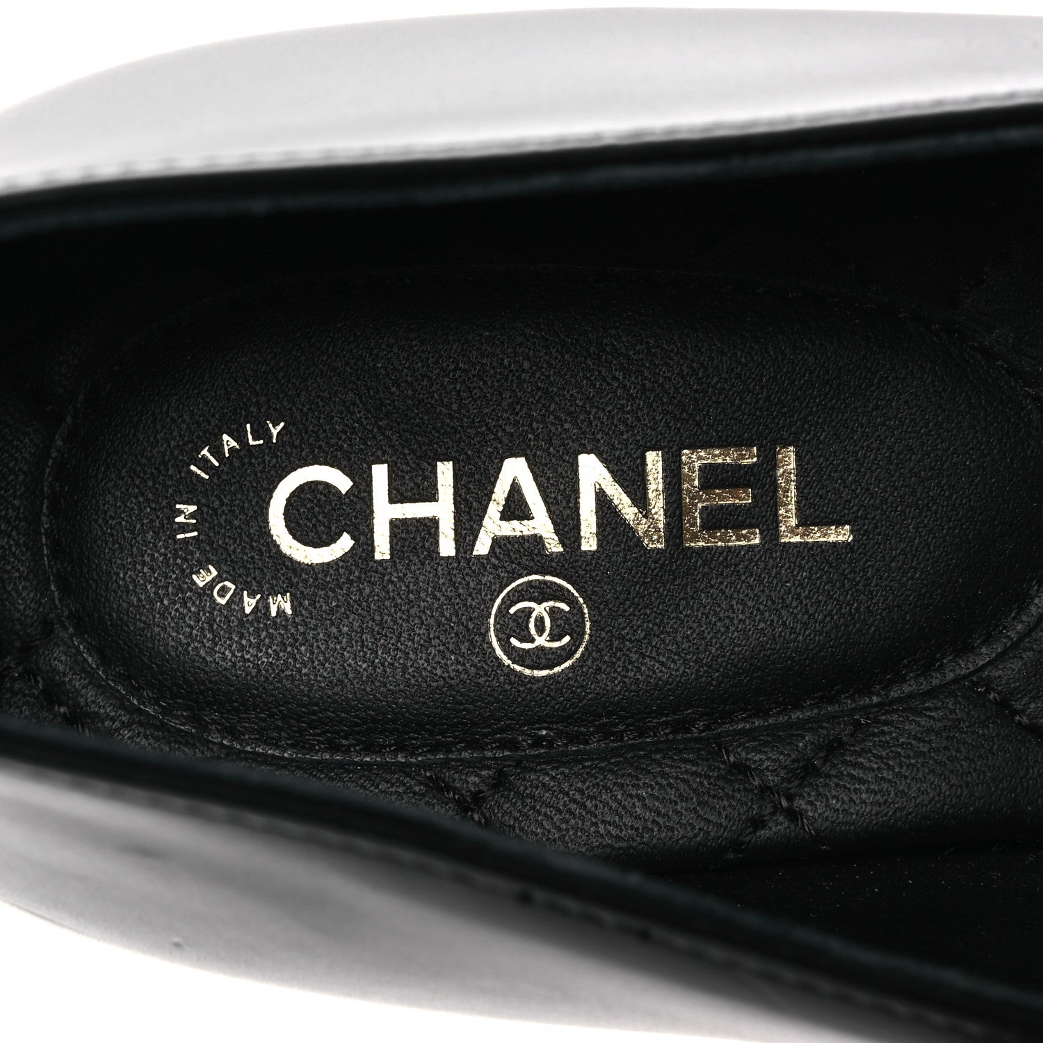 Chanel Lambskin Patent Cap Toe CC Pumps 37 Black 1775334